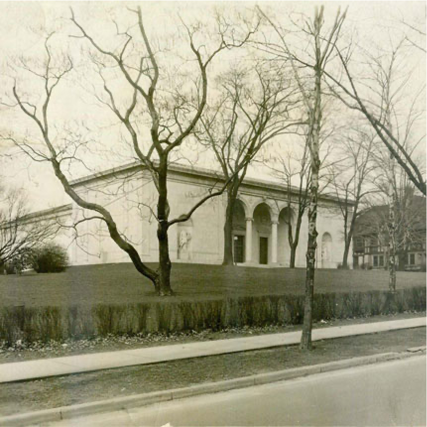 Photo of original McKim, Mead and White building showing the addition of two new lower level wings.
